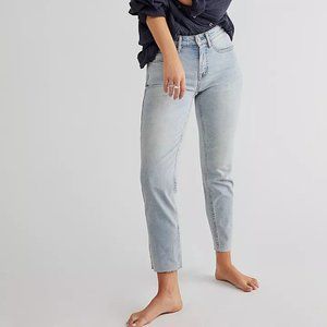 Free People CRVY High-Rise Vintage Straight Jeans